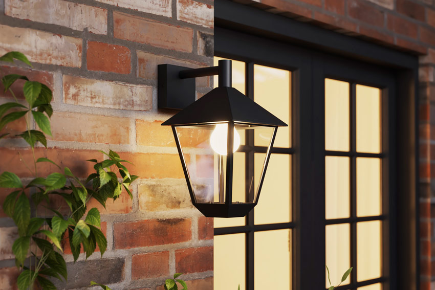 Farolas de jardín para iluminar los exteriores de tu hogar