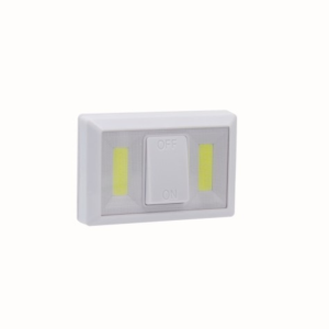 Luz nocturna LED con interruptor 4 cob 110 lm pilas 4xaaa