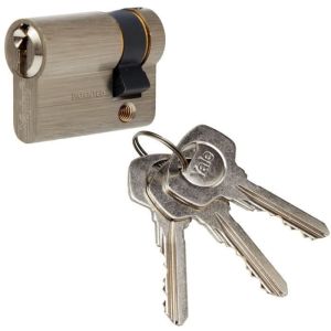 Cerradura medio cilindro - yale - yc500+ - 30x10 mm - 5 pines - 3 llaves -